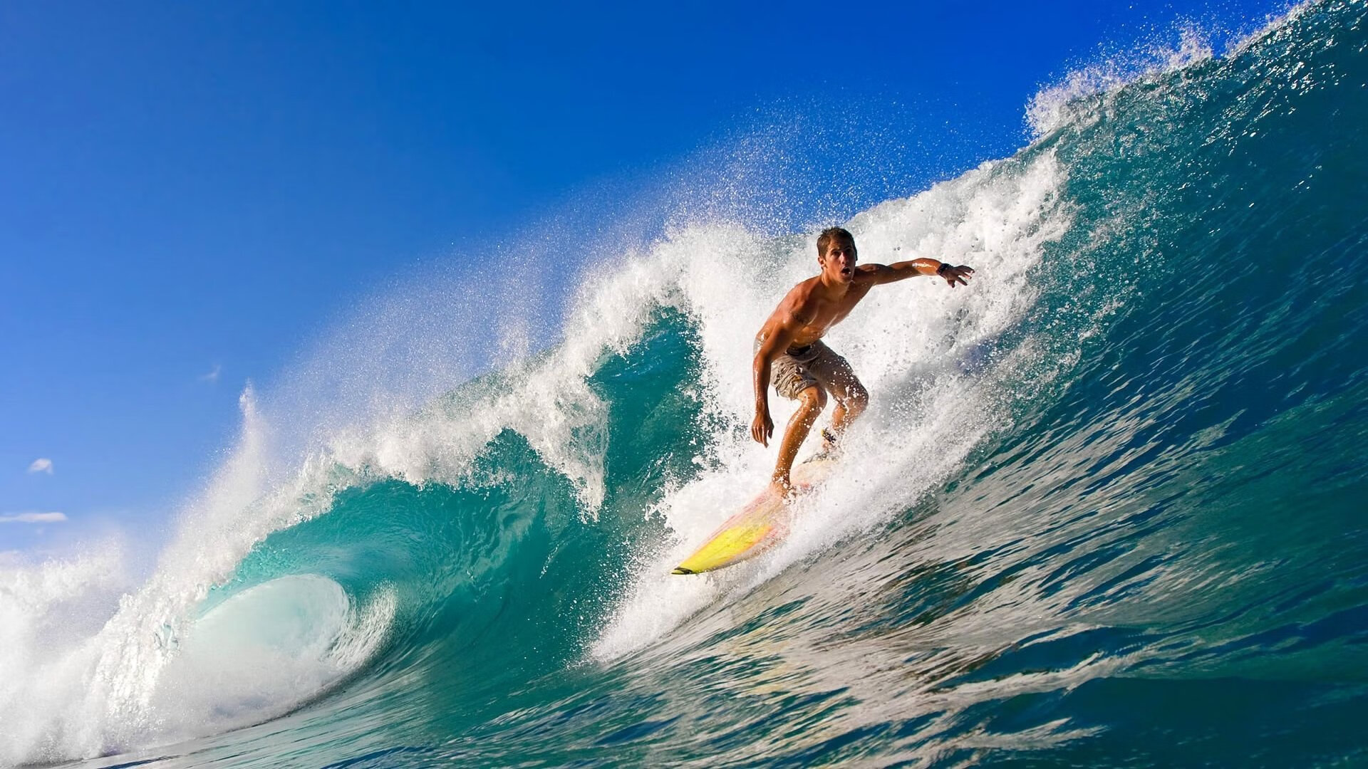 水球赛场希腊男队攻防均衡,水球赛场希腊男队攻防均衡球员