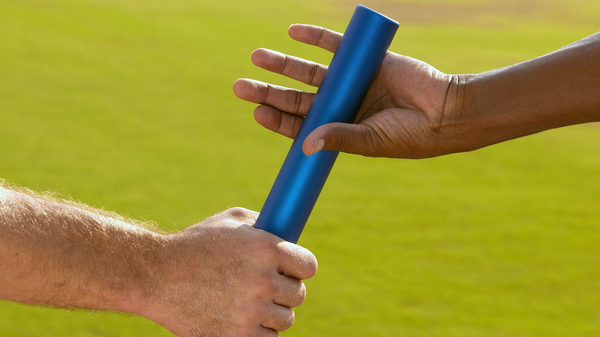 人才体系：职业化教练与运动心理师在队伍建设中的作用，教练员必备的运动心理学实践指南