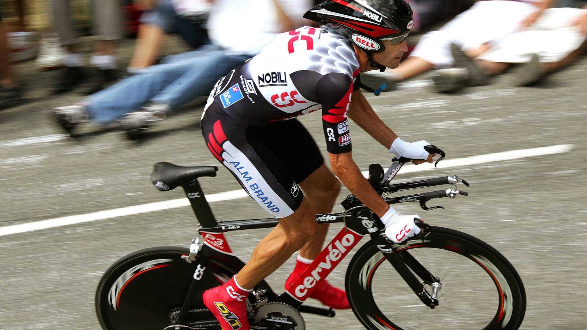 德国、芬兰会师半决赛，字母哥与申京争夺荣耀